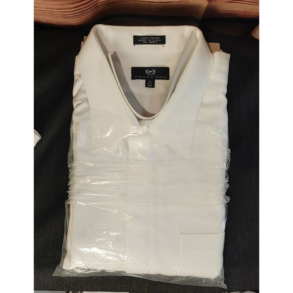 PhatFarm Men's White Collared Shirt New In Package 19 4/S BIG